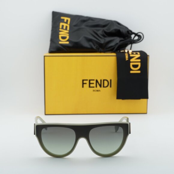 Fendi FE40150I 95P Shield Sunglasses - Shiny Green/Green Gradient main image 8